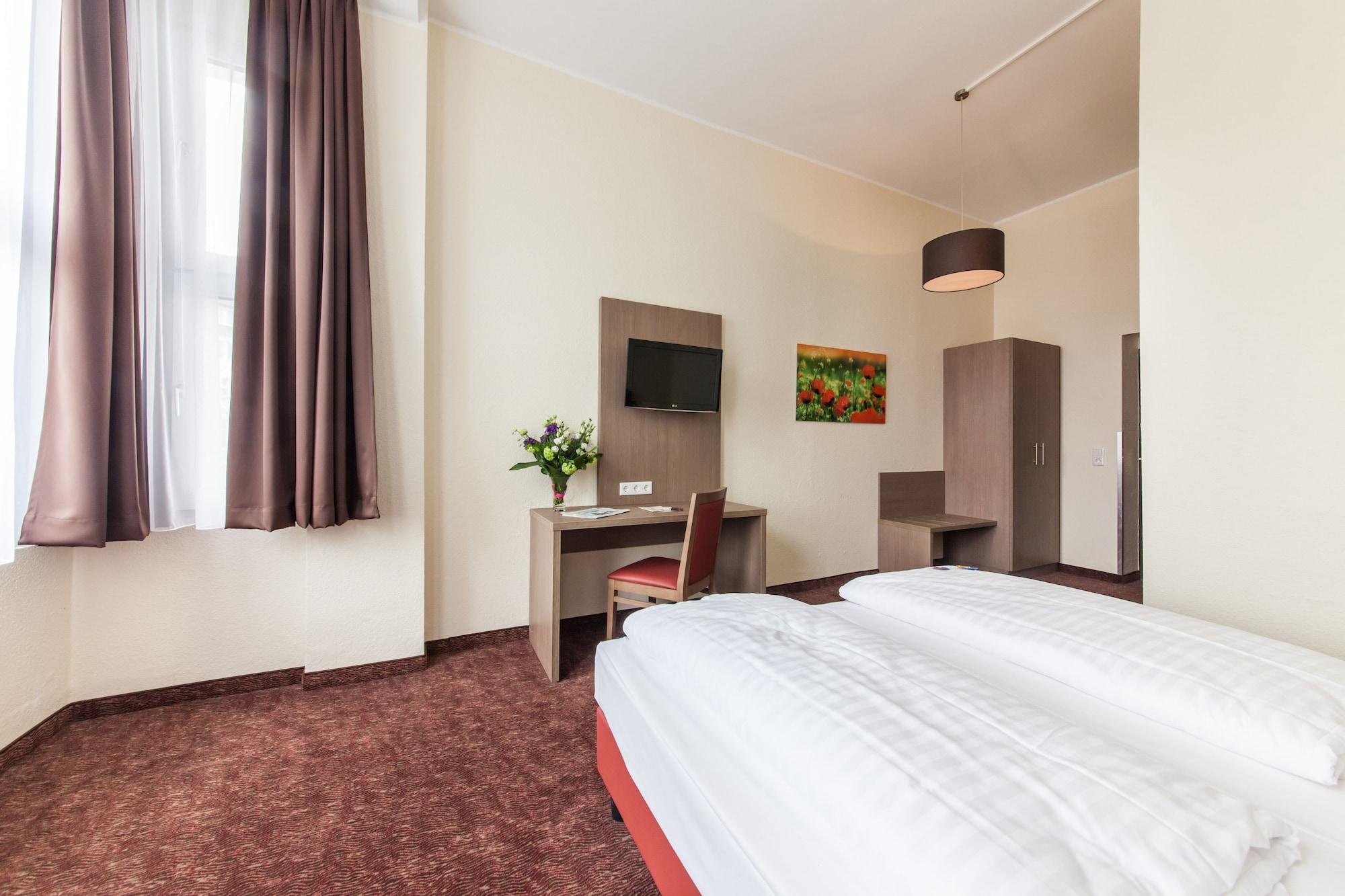 Hotel Maxim Duesseldorf City Εξωτερικό φωτογραφία