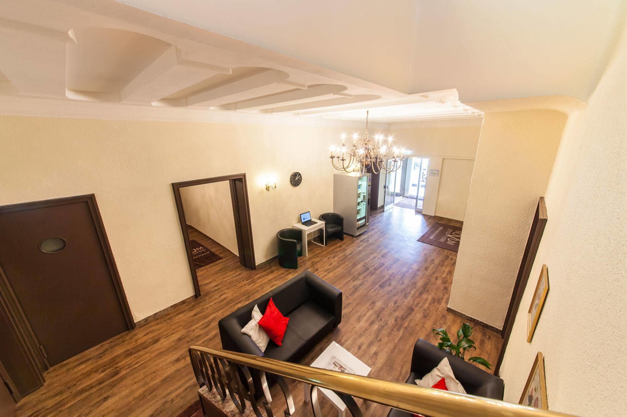 Hotel Maxim Duesseldorf City Εξωτερικό φωτογραφία
